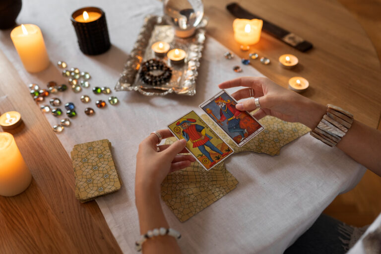 Unlocking Inner Wisdom: Tarot Card Reading in 2025